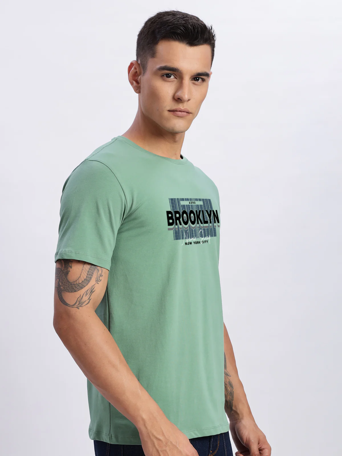 Men Green Printed T-Shirt - Image 3