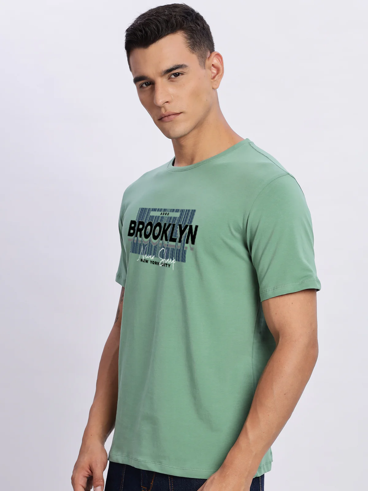 Men Green Printed T-Shirt - Image 5