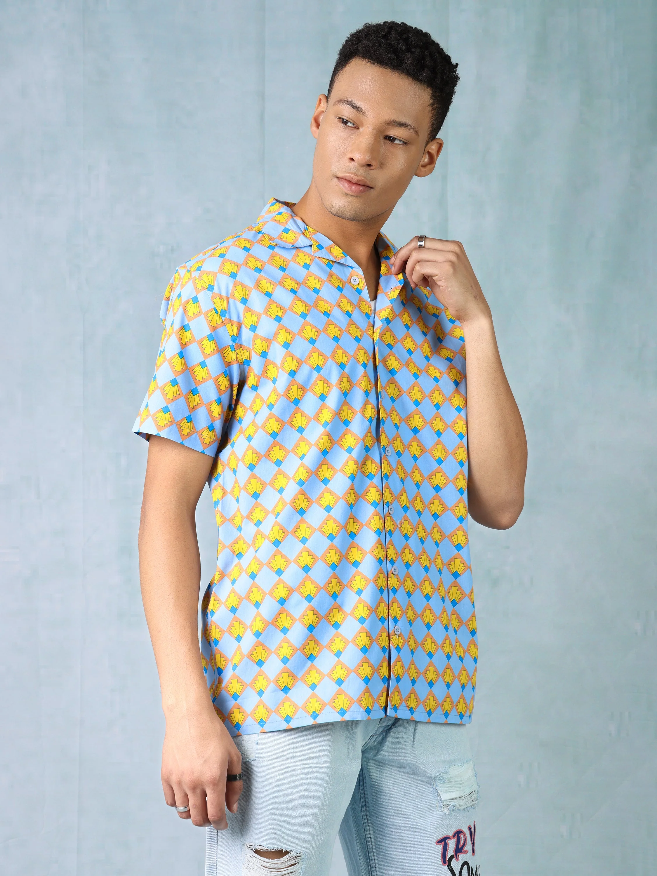 Men Printed Relaxed Fit Shirt - Image 5