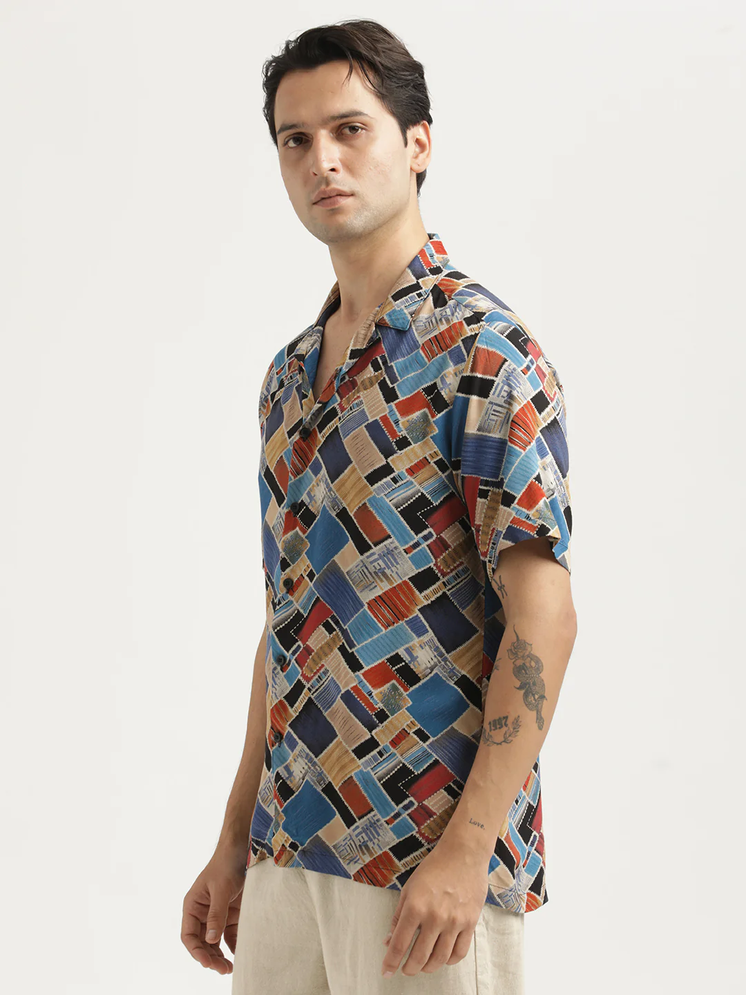 Men Printed Resort Shirt - Image 5