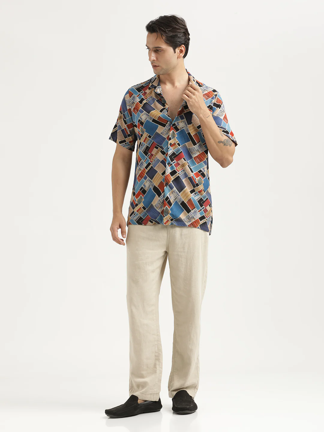 Men Printed Resort Shirt - Image 6