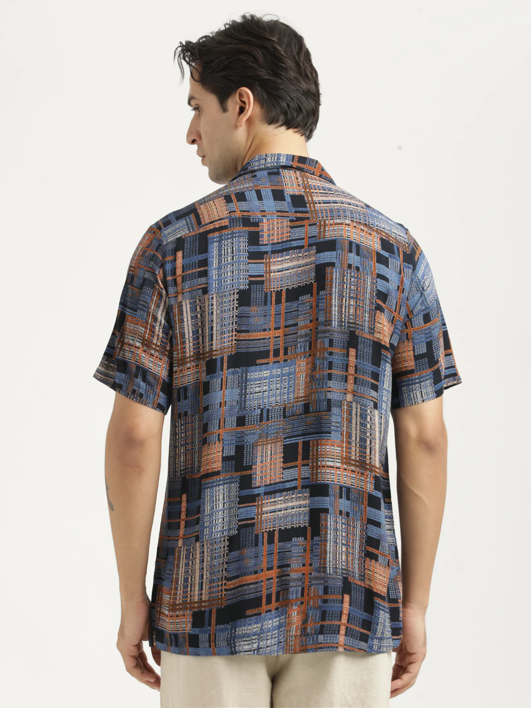 Men Printed Resort Shirt - Image 3