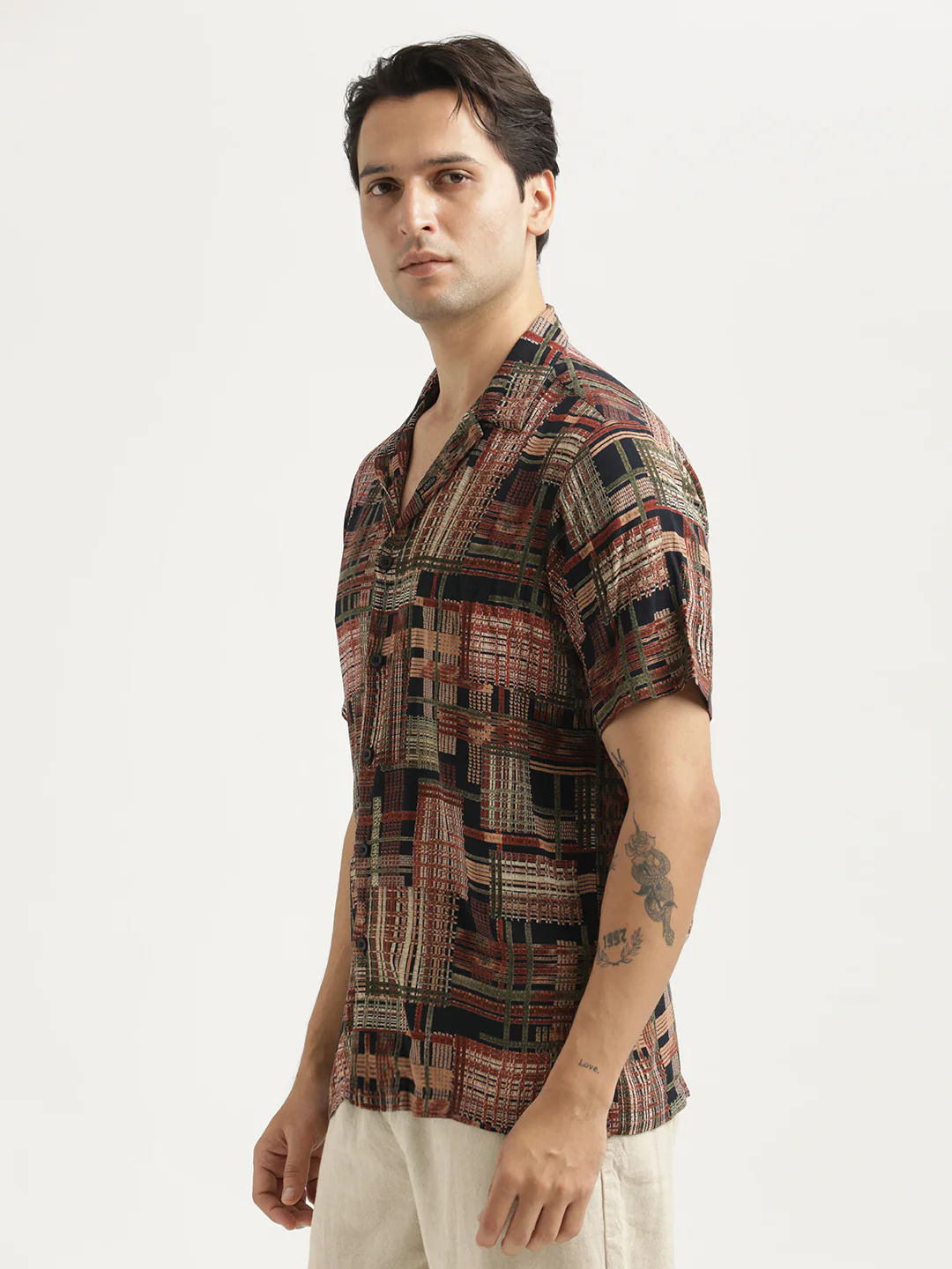 Men Printed Resort Shirt - Image 4
