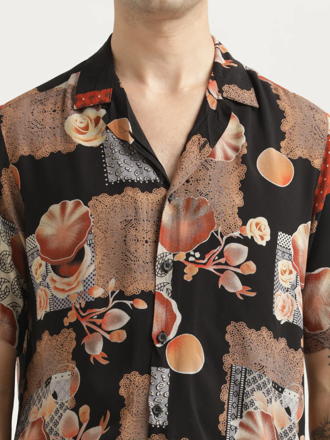 Men Printed Resort Shirt - Image 5