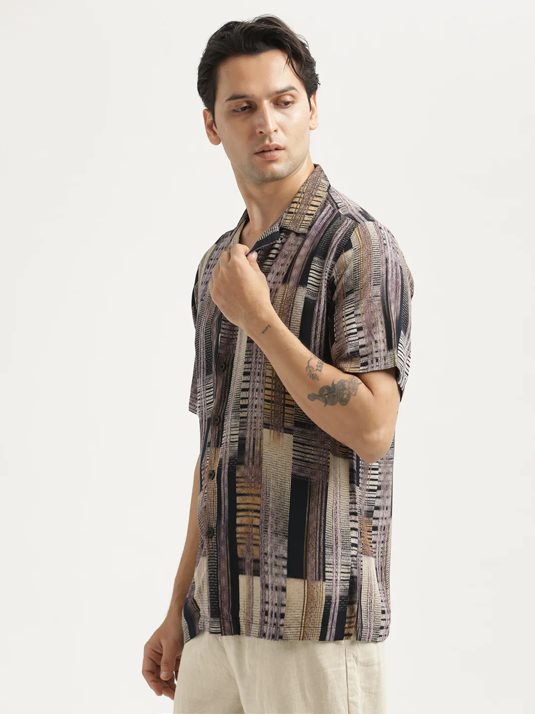 Men Printed Resort Shirt - Image 4