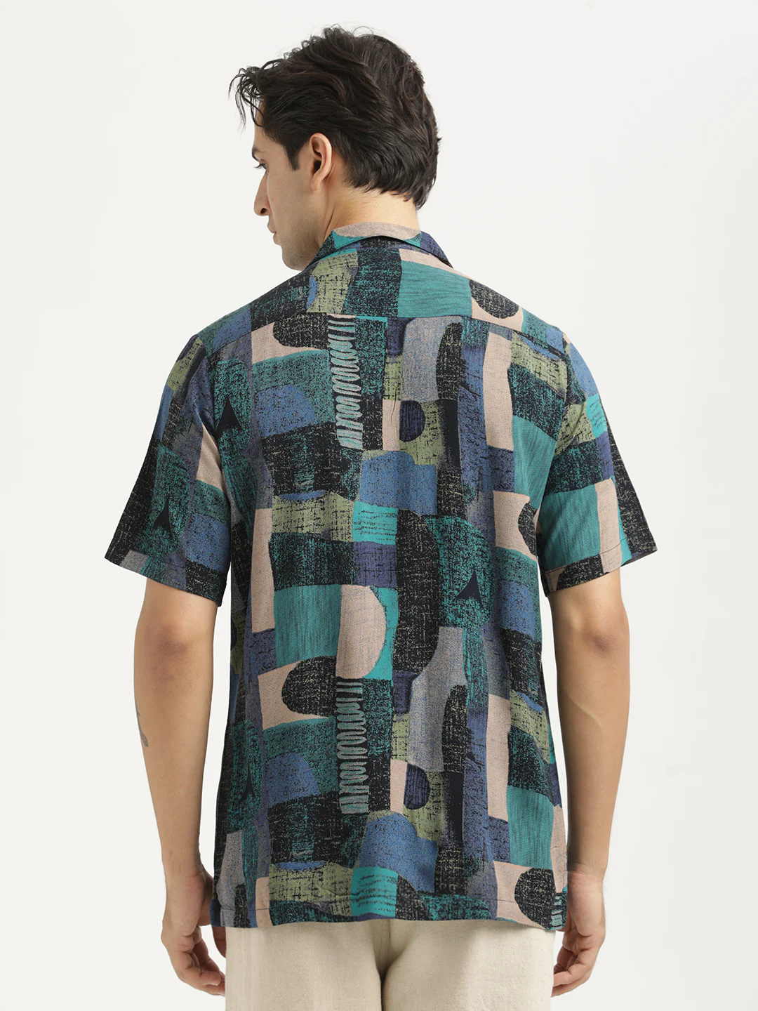 Men Printed Resort Shirt - Image 3