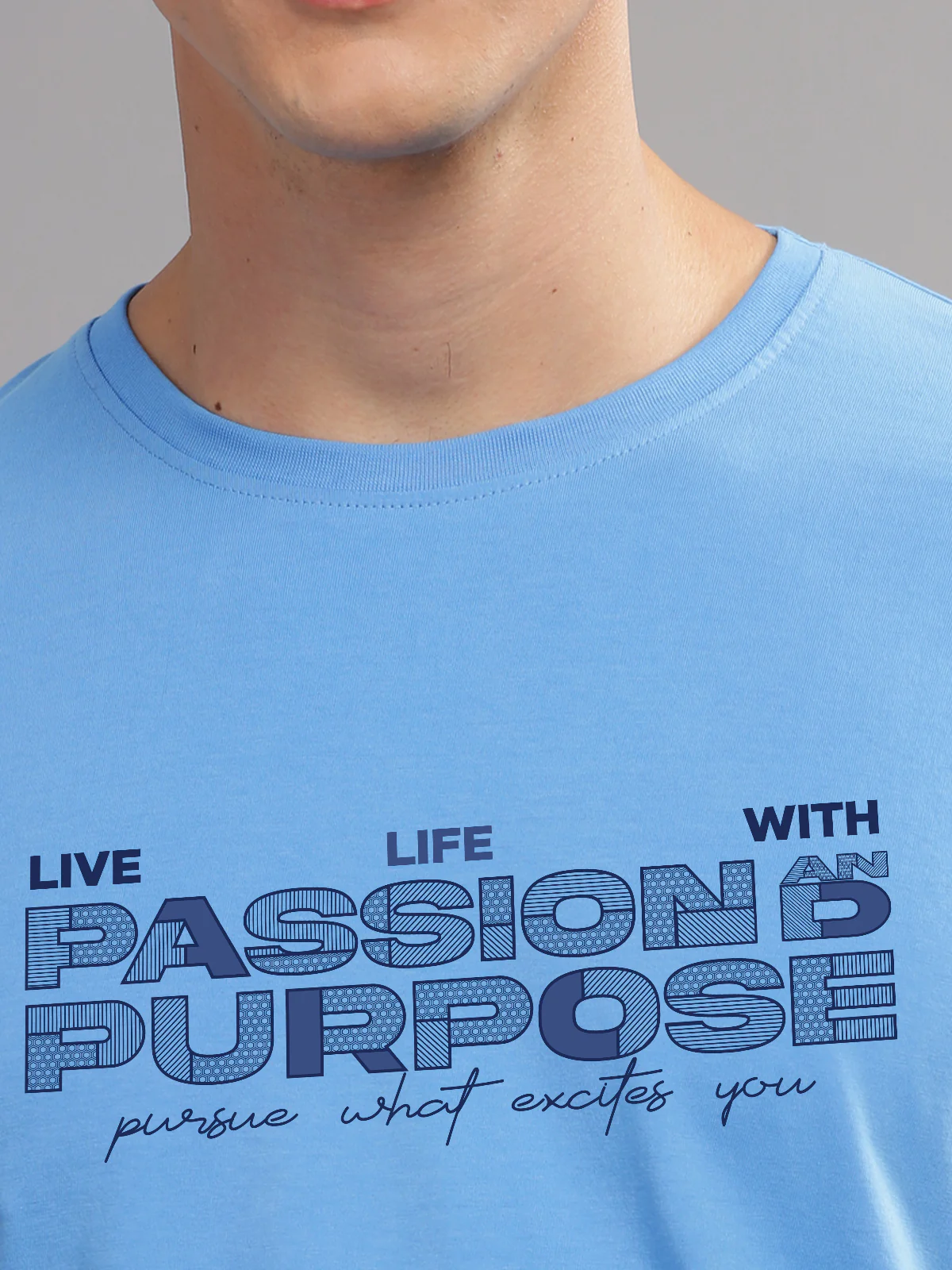 Men Printed Sky Blue T Shirt - Image 2