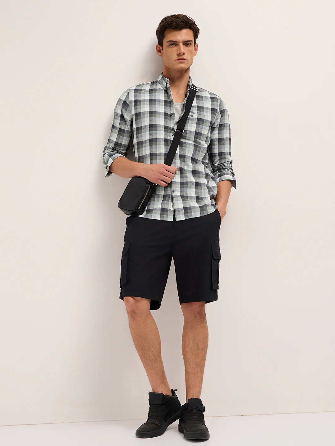 Men Pure Cotton Checked Casual Shirt - Image 4