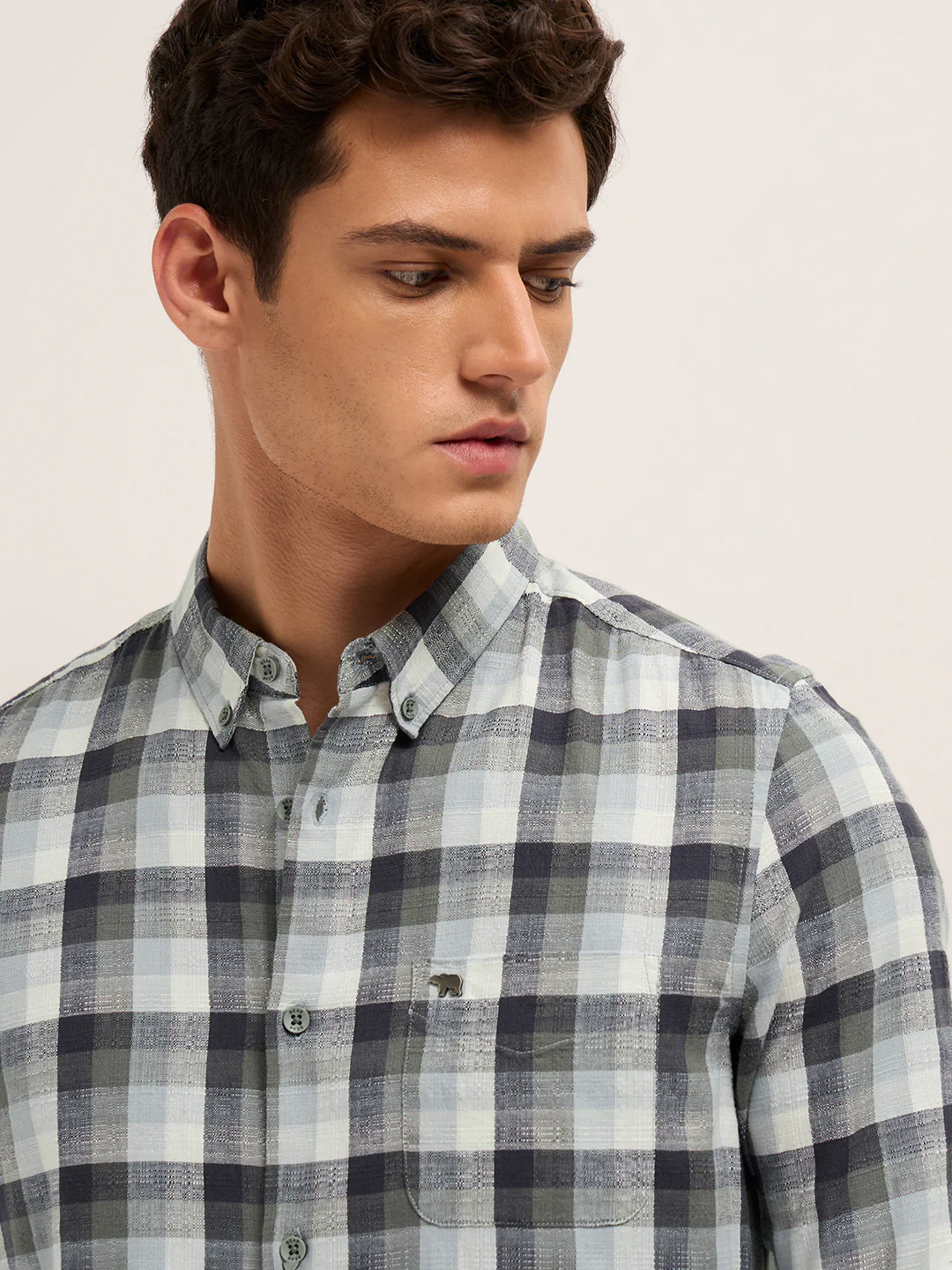 Men Pure Cotton Checked Casual Shirt - Image 5