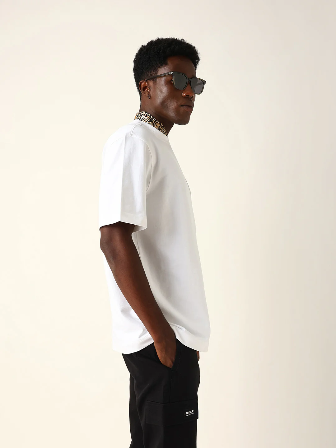 Men Pure Cotton Graphic Printed Oversize Tshirt - Image 4