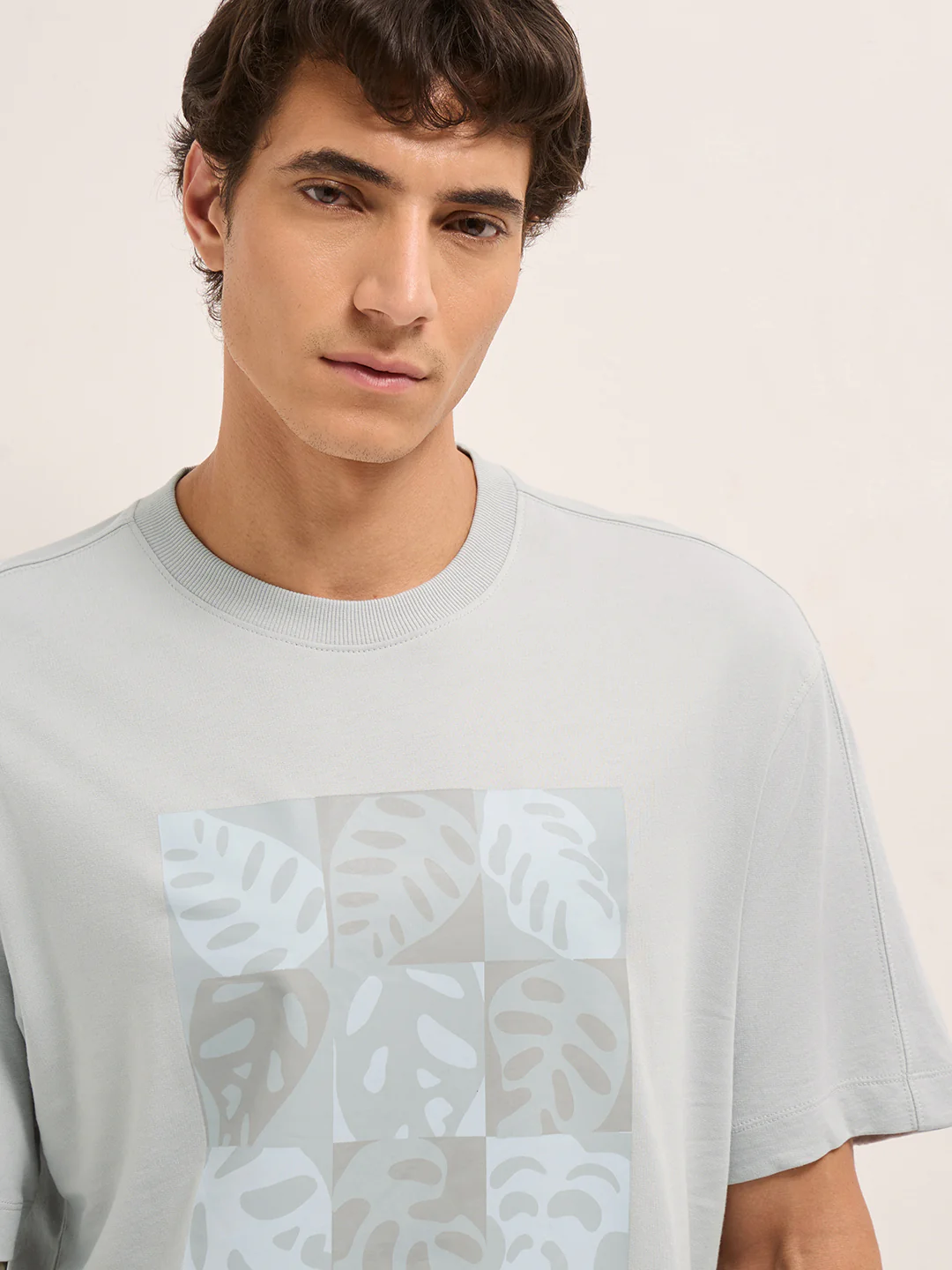 Men Pure Cotton Graphic Printed T-Shirt - Image 5