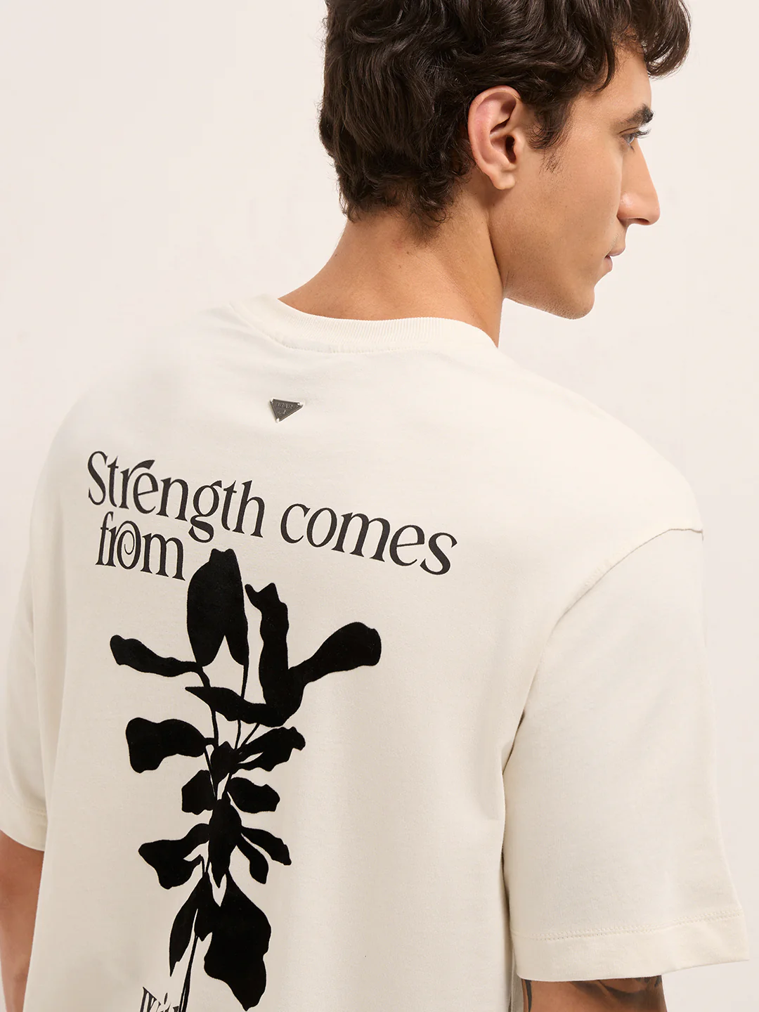Men Pure Cotton Graphic Printed T-Shirt - Image 6