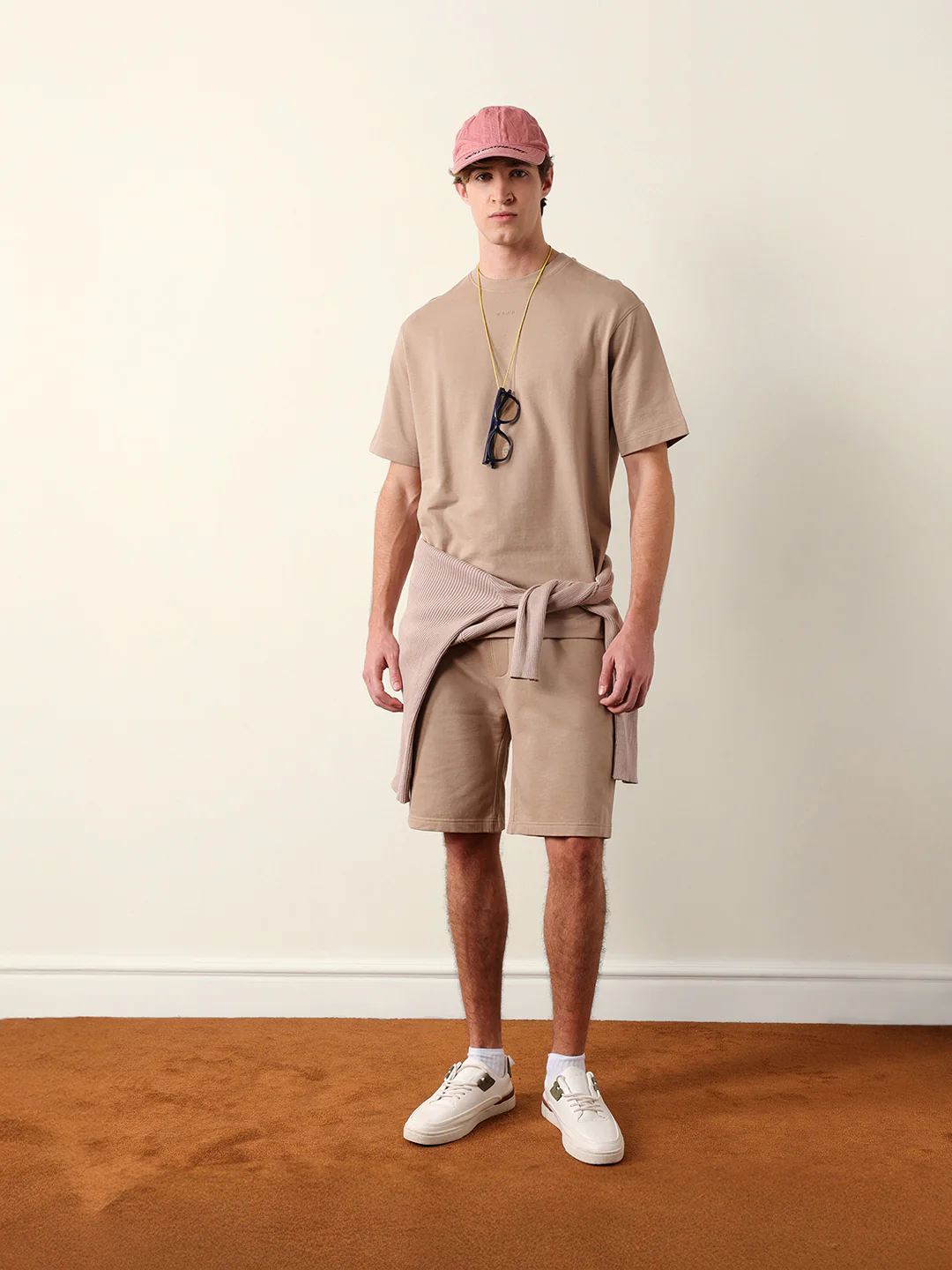 Men Pure Cotton Solid Round Neck Tshirt - Image 2