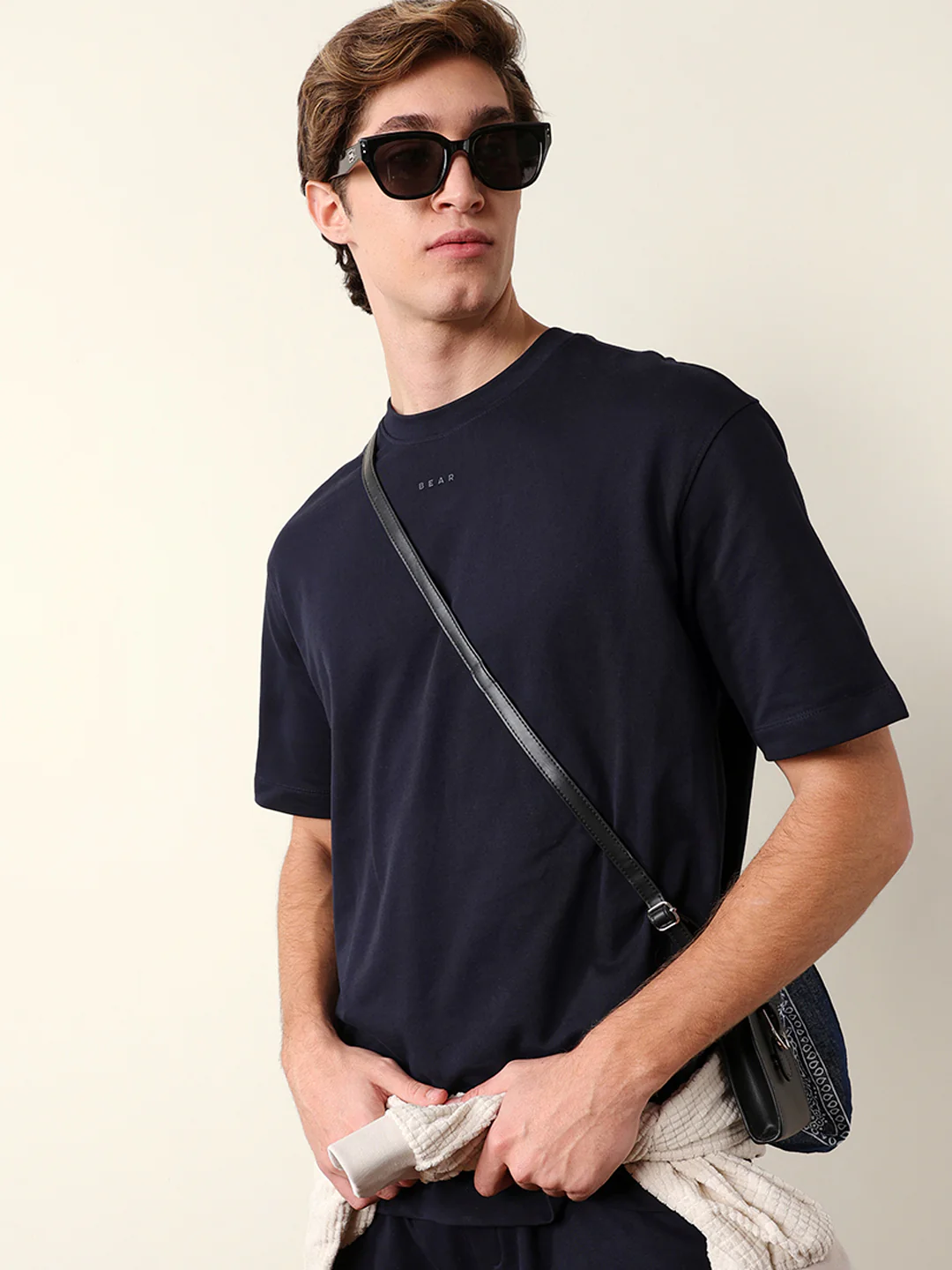 Men Pure Cotton Solid Round Neck Tshirt