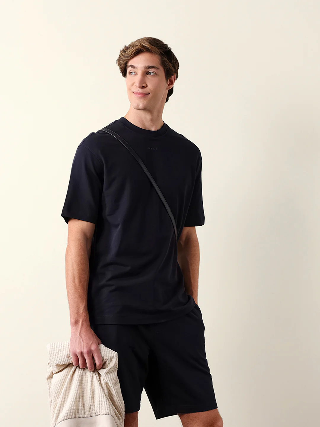 Men Pure Cotton Solid Round Neck Tshirt - Image 5