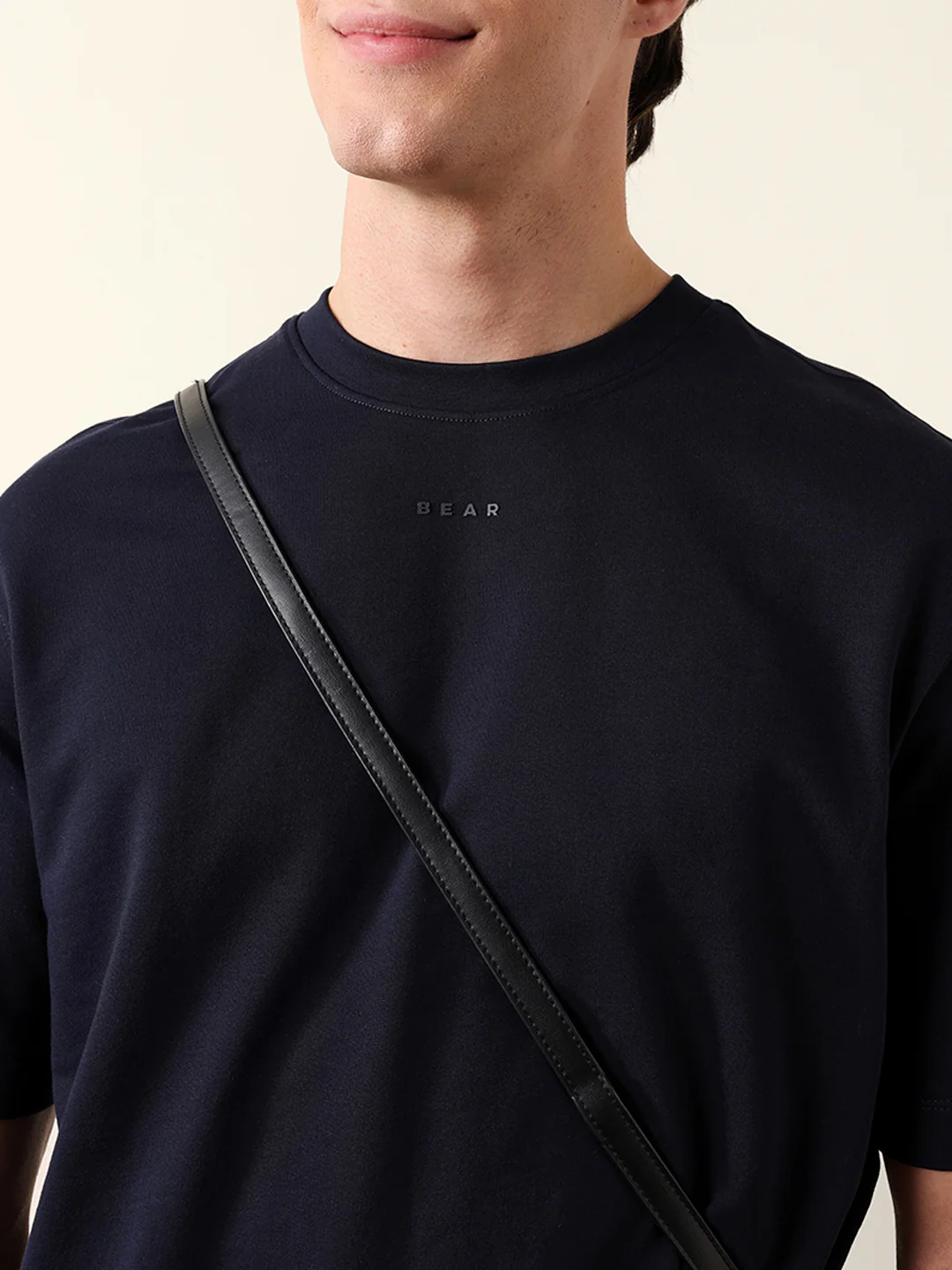 Men Pure Cotton Solid Round Neck Tshirt - Image 6