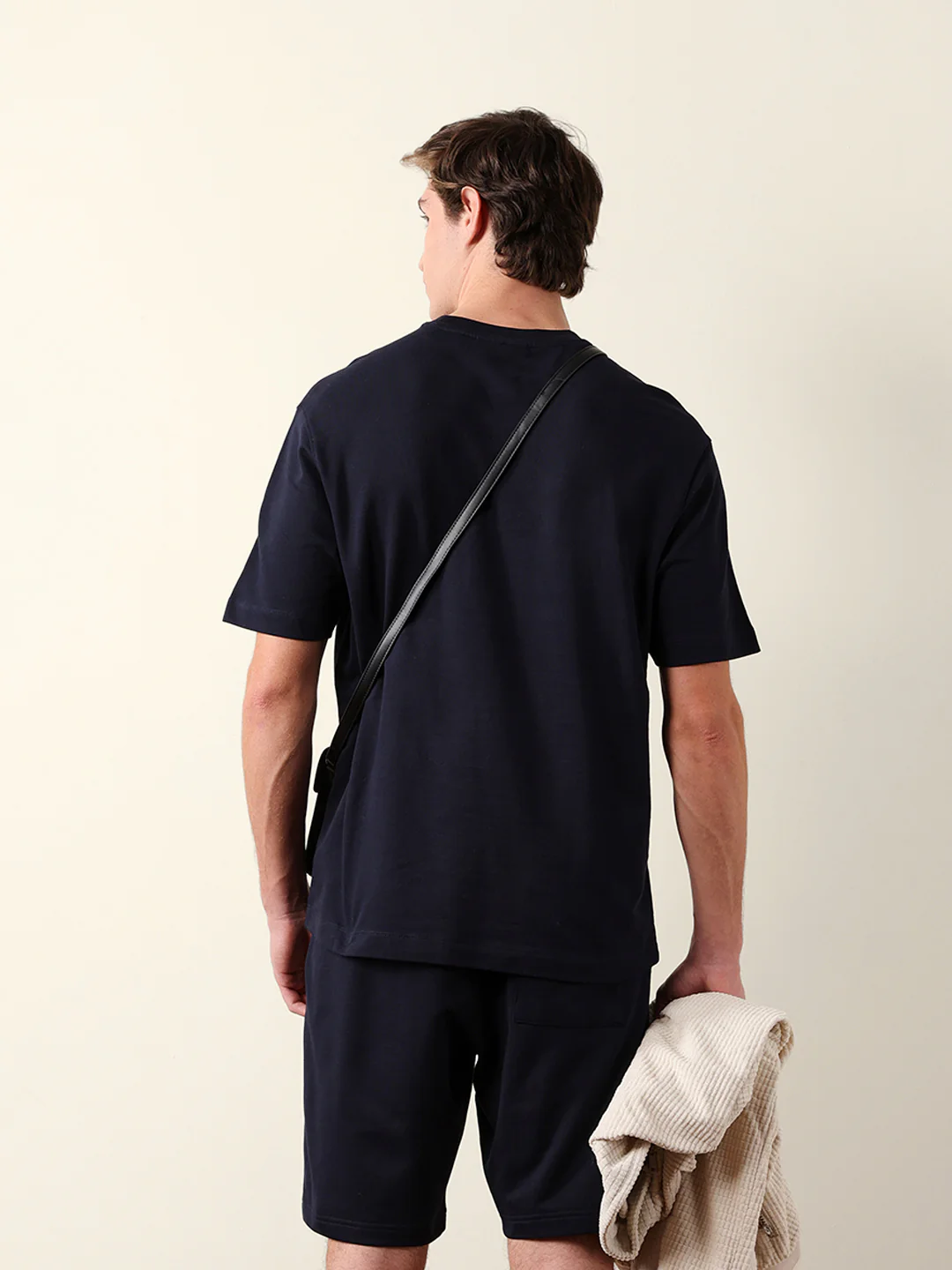Men Pure Cotton Solid Round Neck Tshirt - Image 7