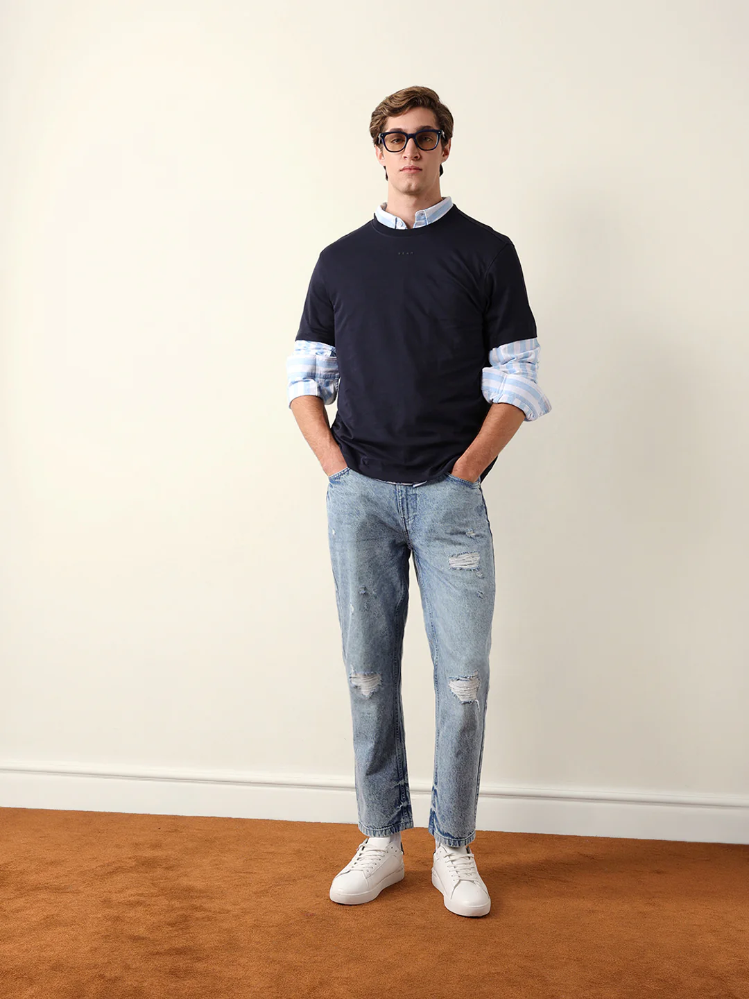 Men Pure Cotton Solid Round Neck Tshirt - Image 8