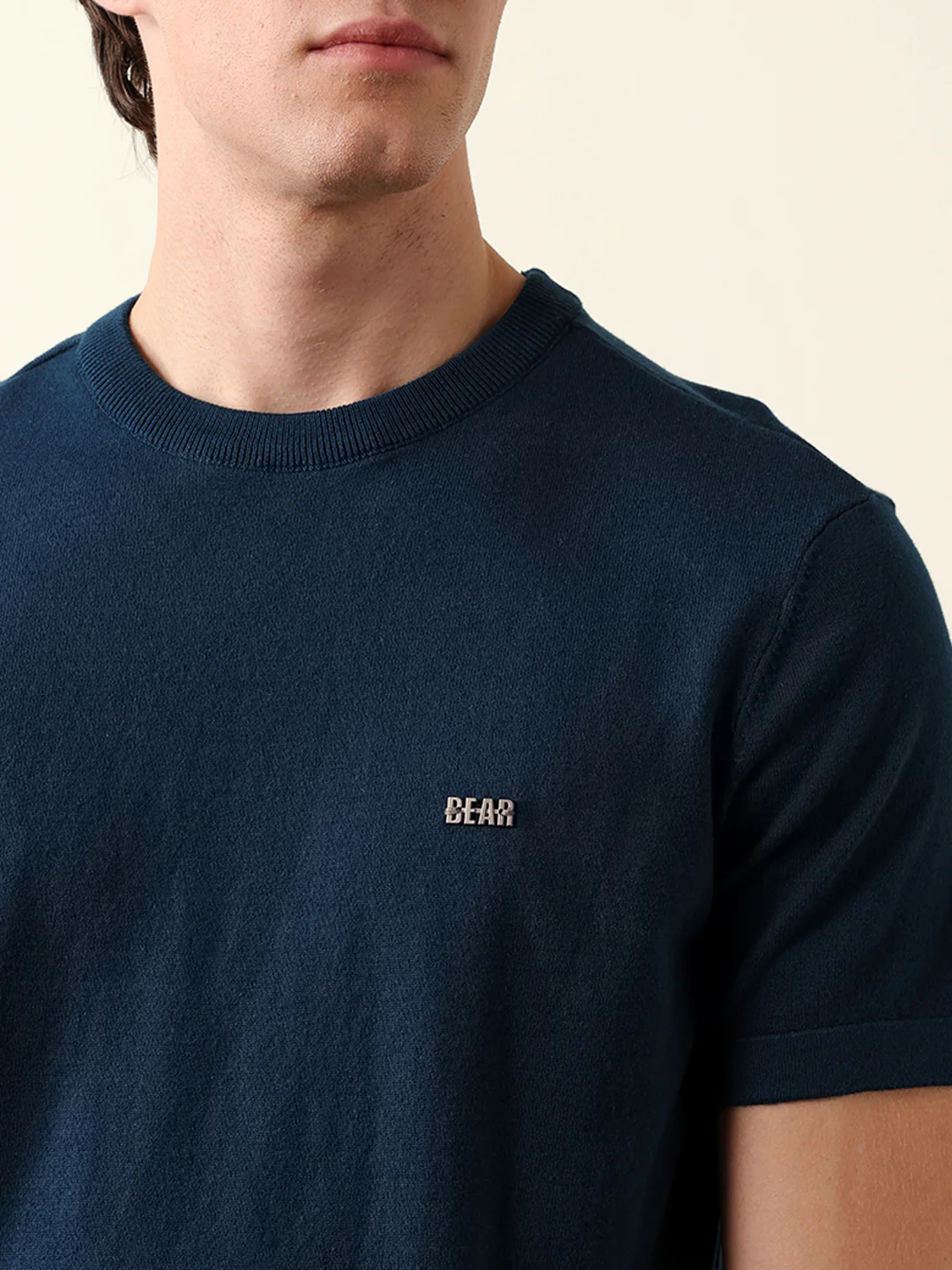 Men Pure Cotton Solid Round Neck Tshirt - Image 6