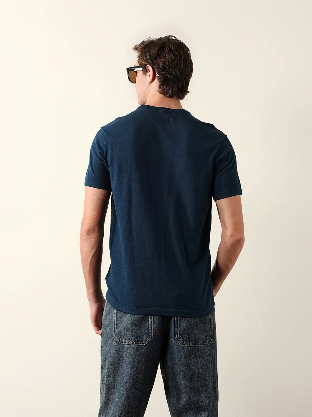 Men Pure Cotton Solid Round Neck Tshirt - Image 7