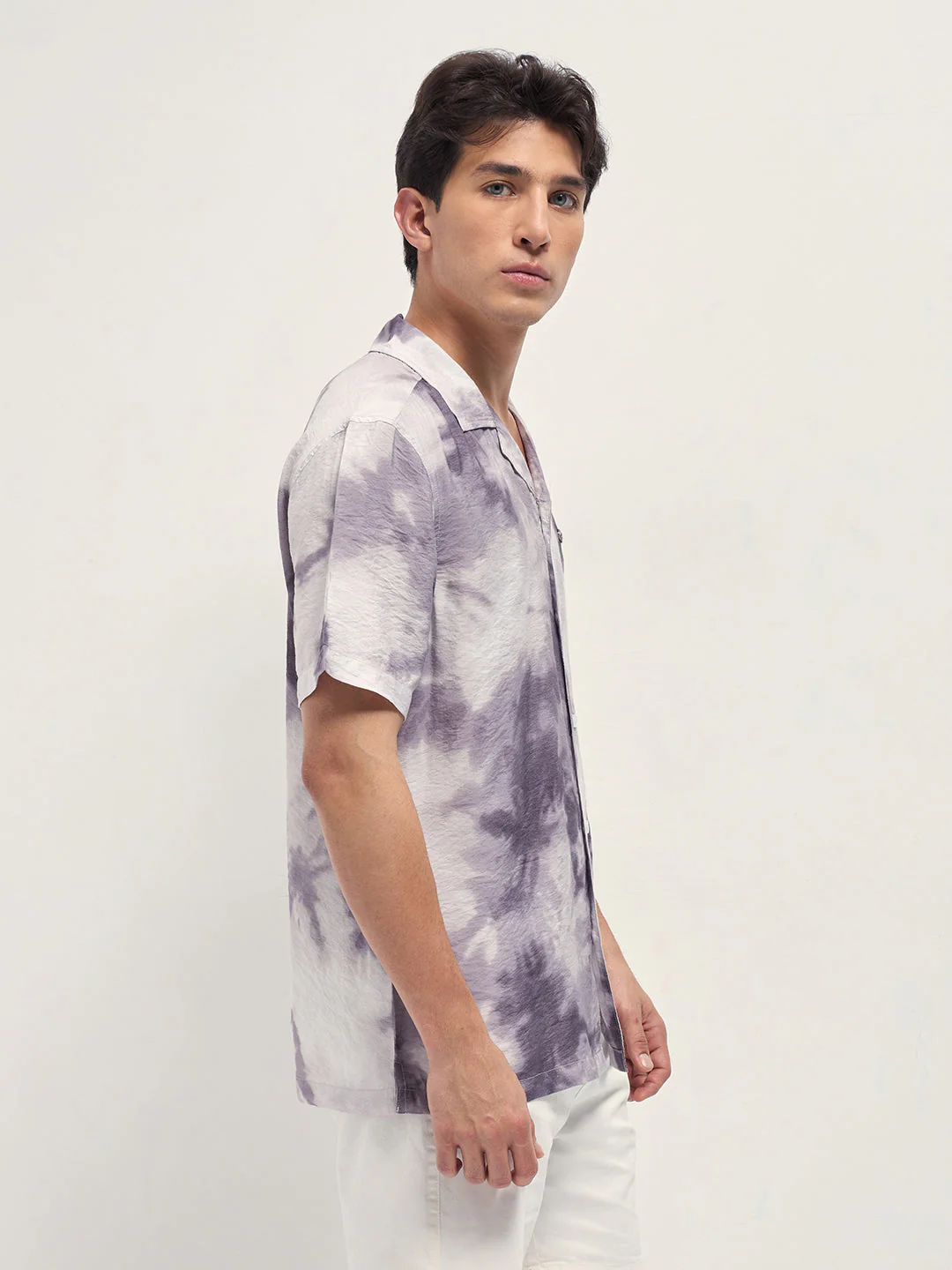 Men Purple Faded Abstract Print Relaxed Fit Cuban Collar Shirt - Image 3