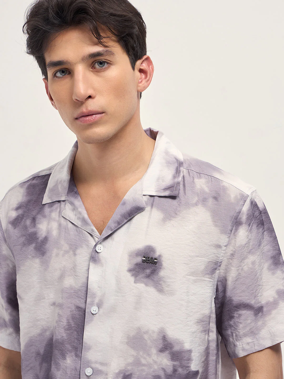 Men Purple Faded Abstract Print Relaxed Fit Cuban Collar Shirt - Image 5