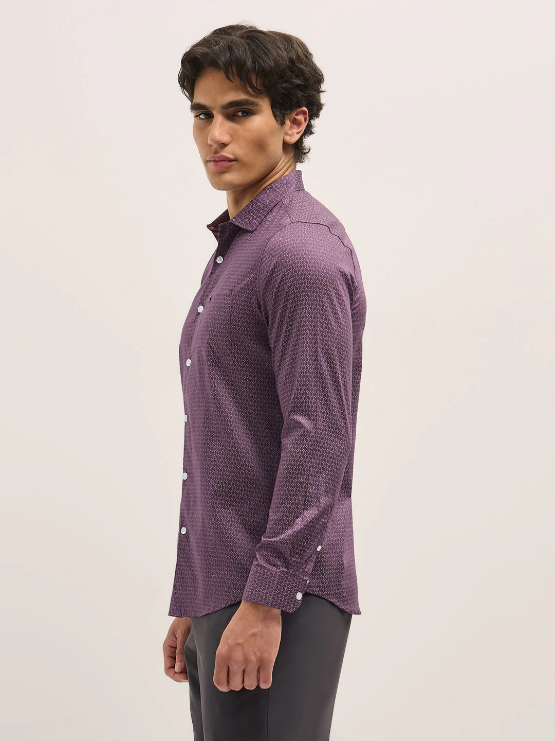 Men Purple Geometric Printed Tailored Fit Formal Shirt - Image 3