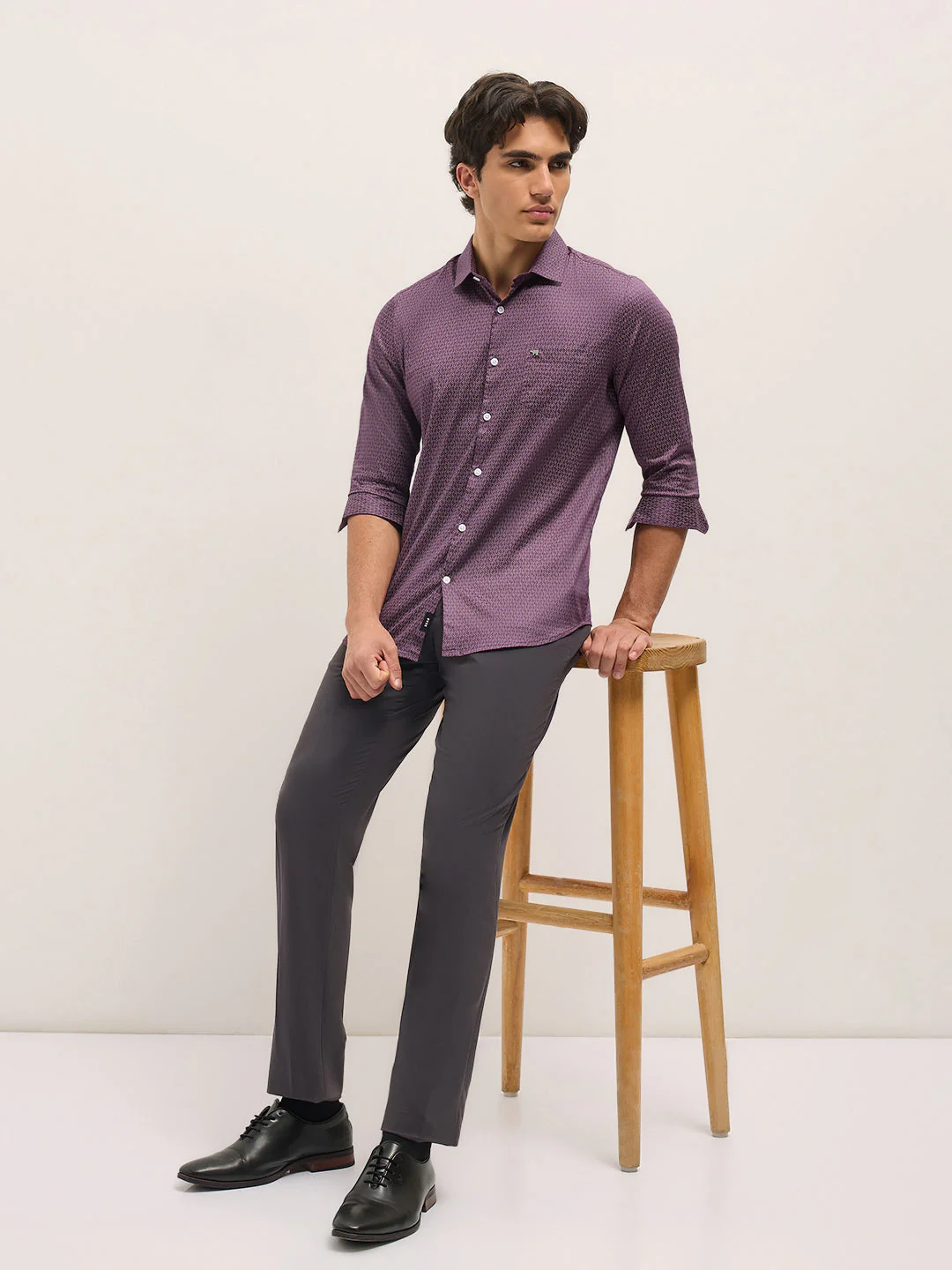 Men Purple Geometric Printed Tailored Fit Formal Shirt - Image 4