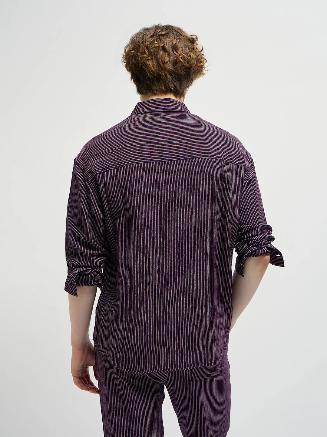 Men Purple Pinstripes Regular Fit Casual Shirt - Image 2