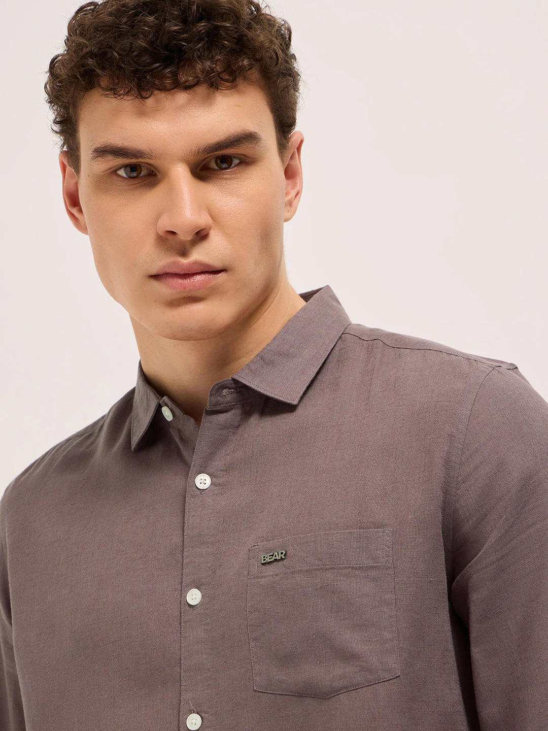 Men Purple Solid Cotton Blend Slim Fit Casual Shirt - Image 5