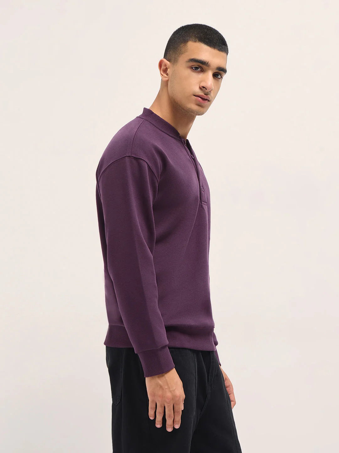 Men Purple Solid Relaxed Fit Henley Neck T-Shirt - Image 3