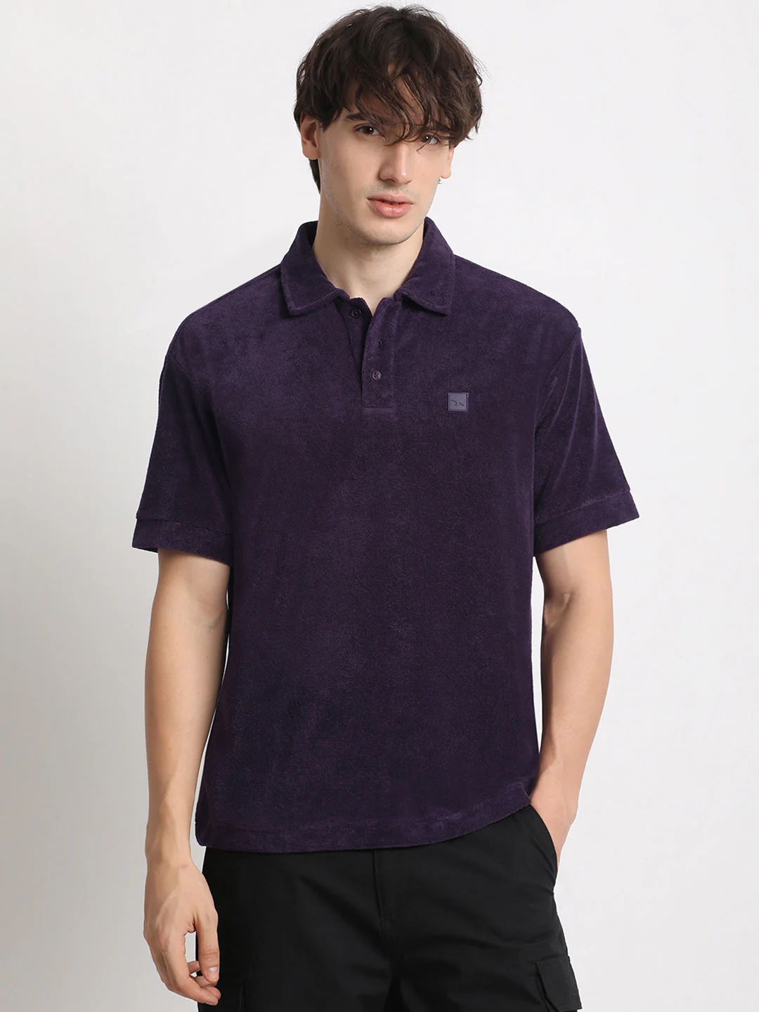 Men Purple Solid Relaxed Fit Polo T-shirt - Image 2