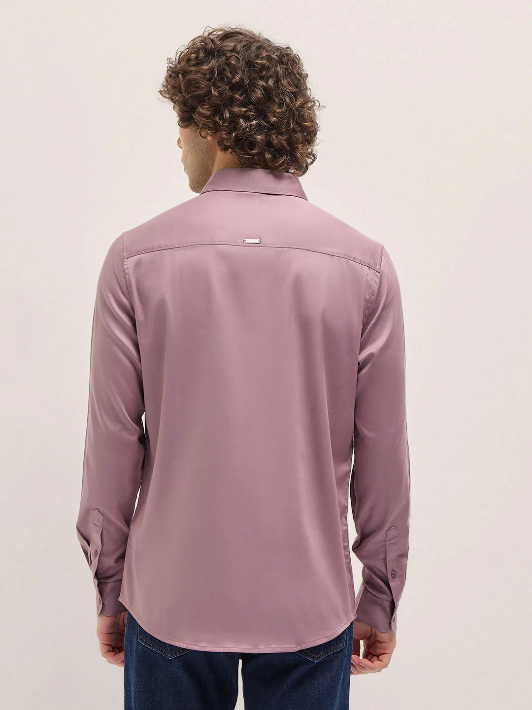 Men Purple Solid Slim Fit Casual Shirt - Image 2