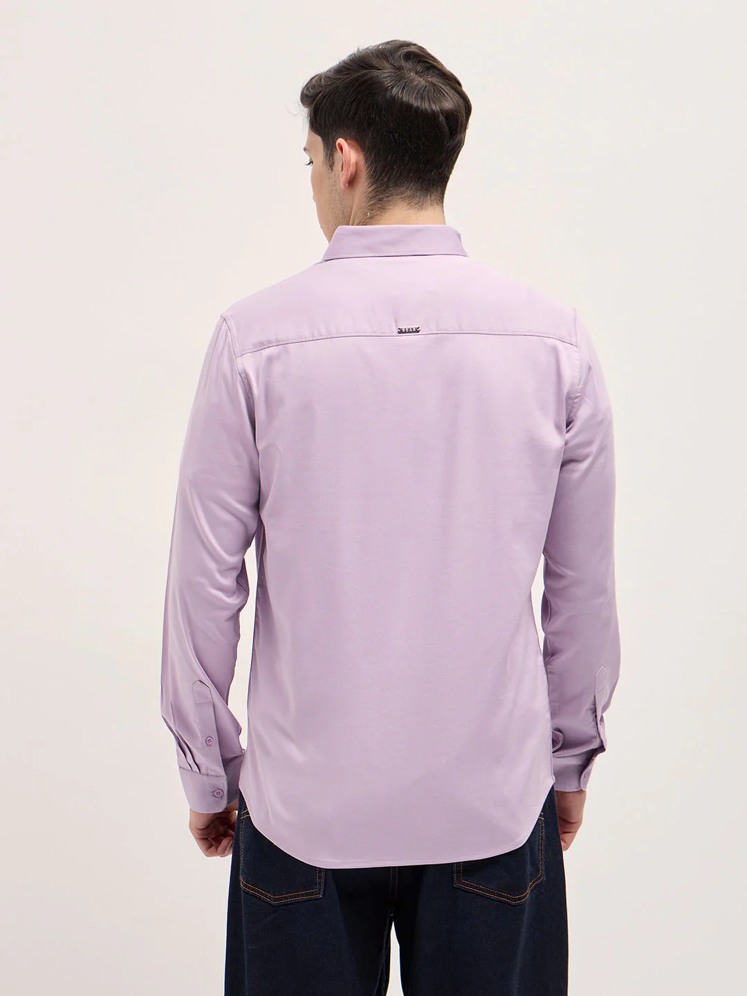 Men Purple Solid Slim Fit Casual Shirt - Image 2