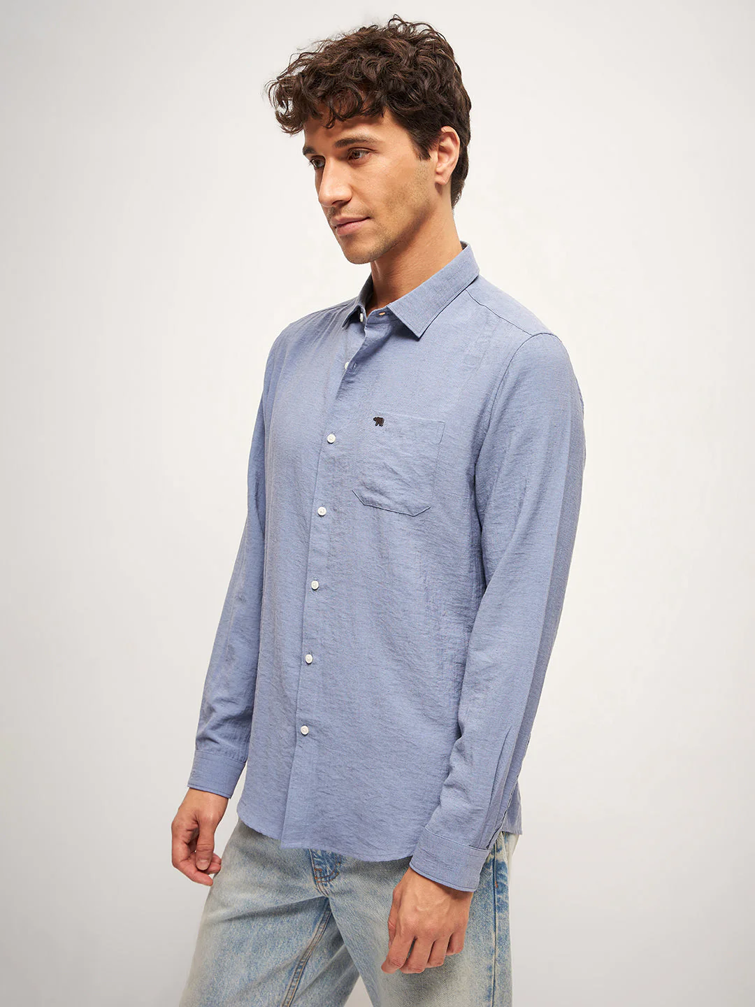 Men Purple Solid Slim Fit Casual Shirt - Image 3