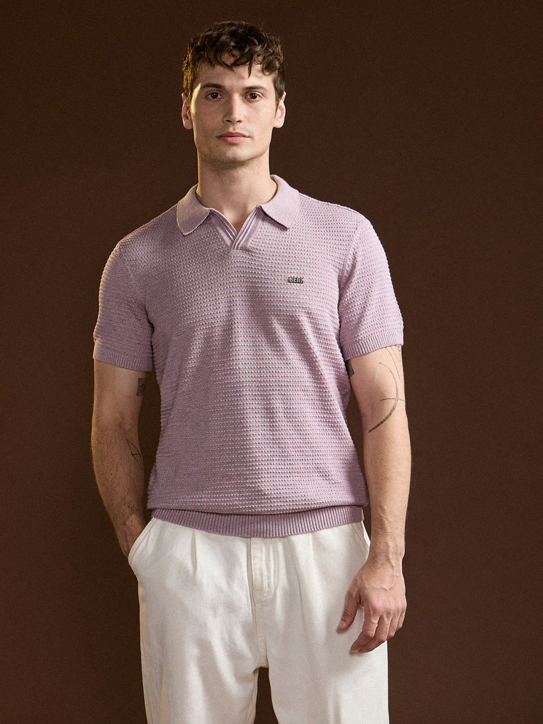 Men Purple Textured Slim Fit V-Notch Style Polo - Image 8