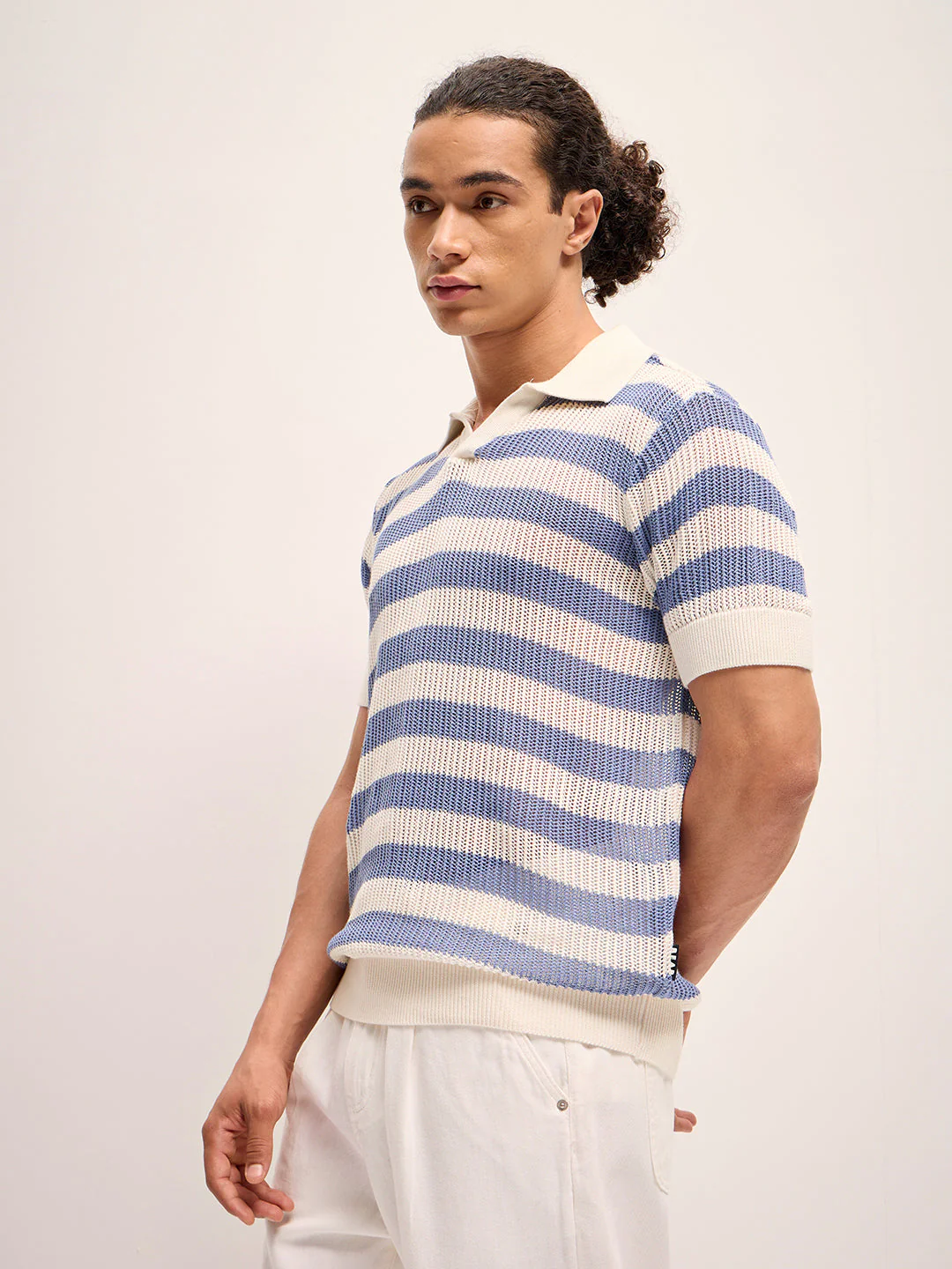 Men PurpleWhite Horizontal Textured stripes Regular Fit Polo - Image 3