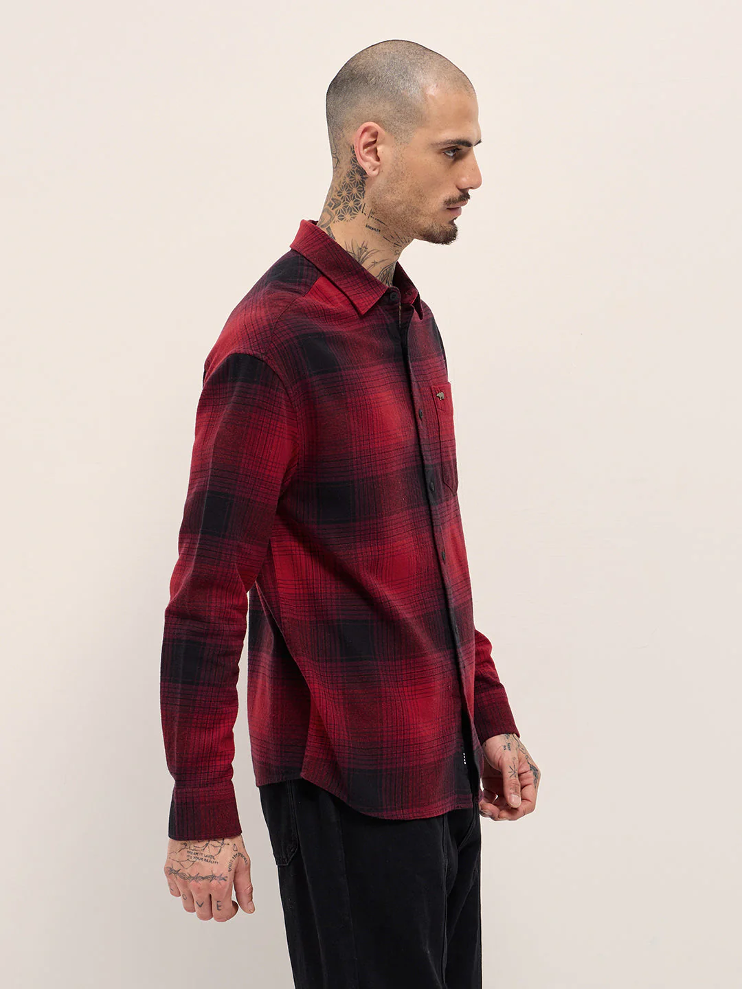 Men Red & Black Checked Relax Fit Casual Shirt - Image 3