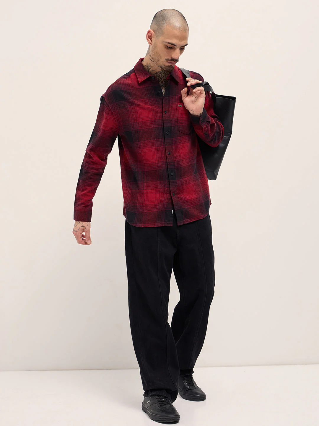 Men Red & Black Checked Relax Fit Casual Shirt - Image 4