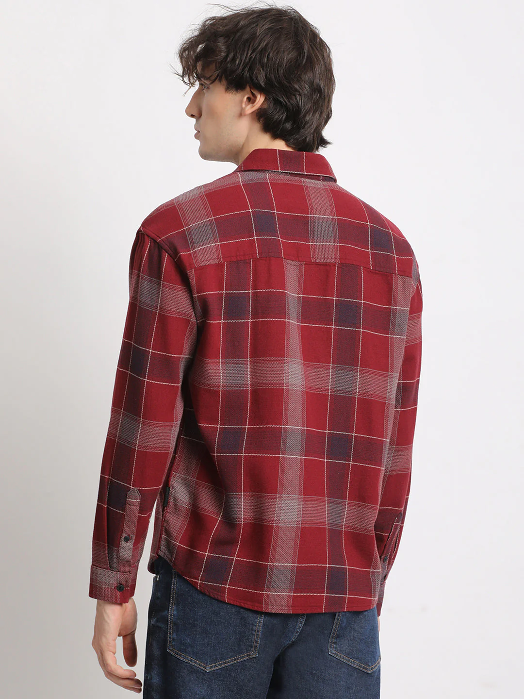 Men  Red Checked Relaxed Fit Casual Shirt - Image 4