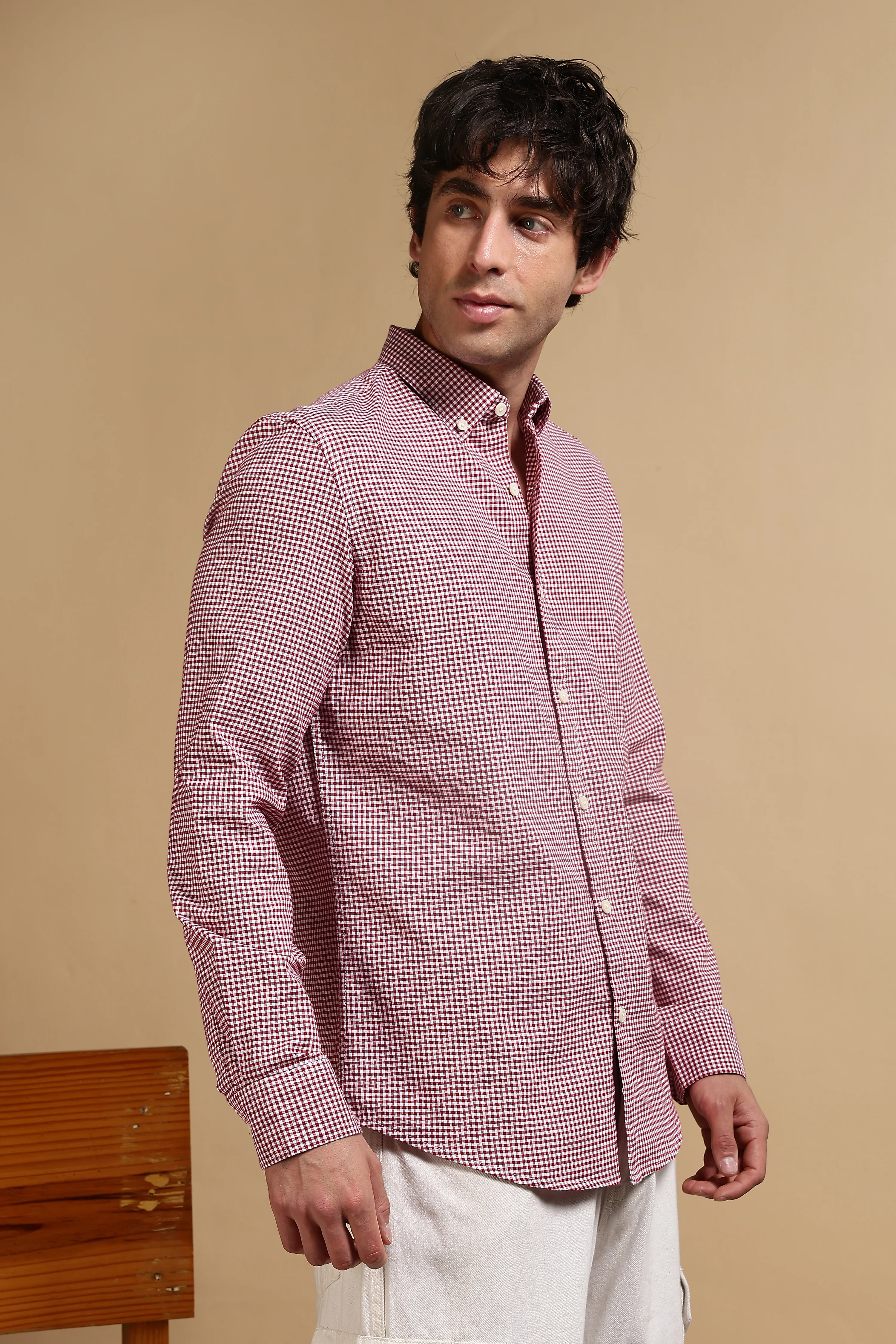 Men Red Cotton Oxford Slim Fit Mini Checks Shirt - Image 3