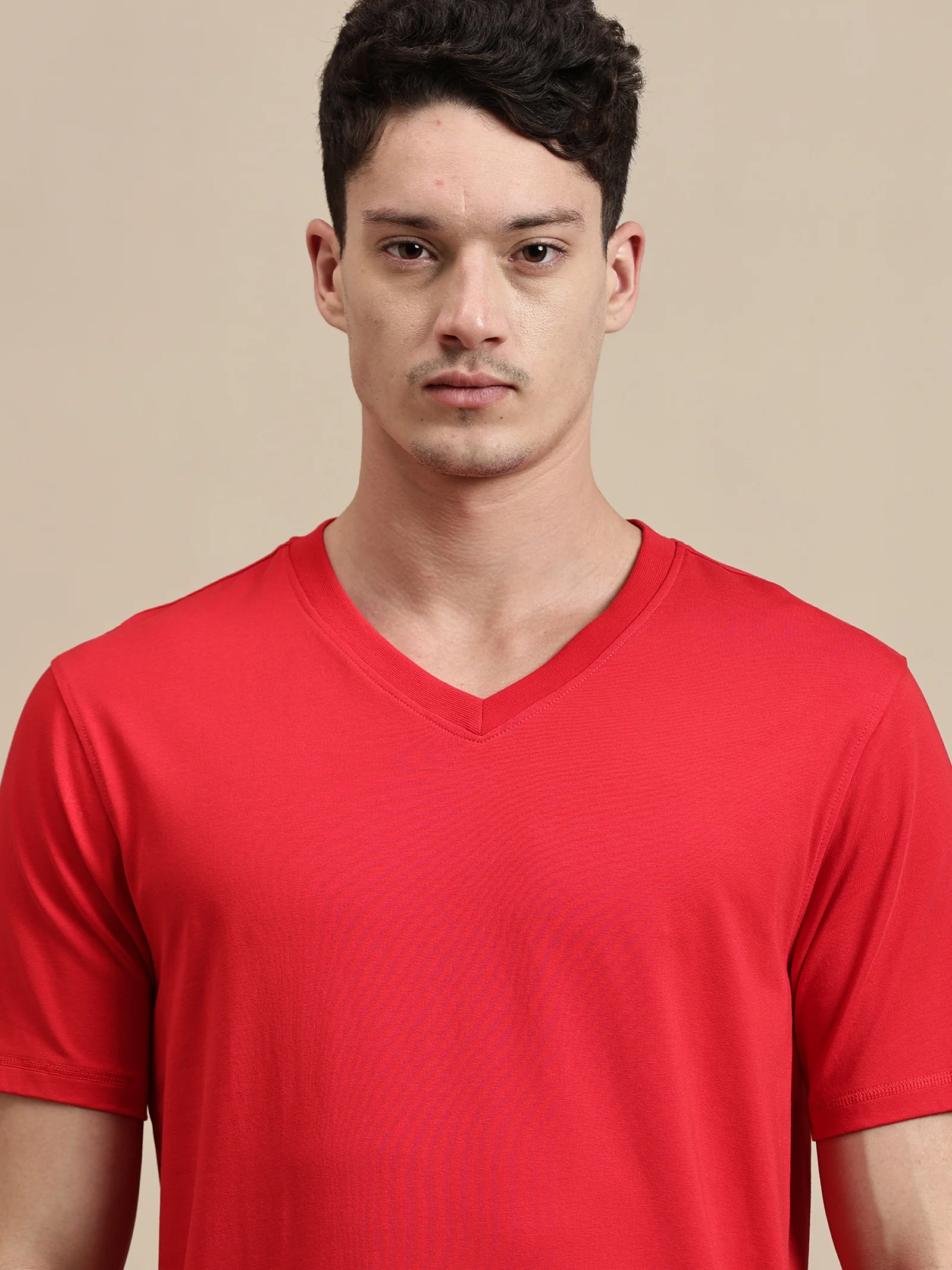 Men Red Half Sleeve T-Shirt - Image 4