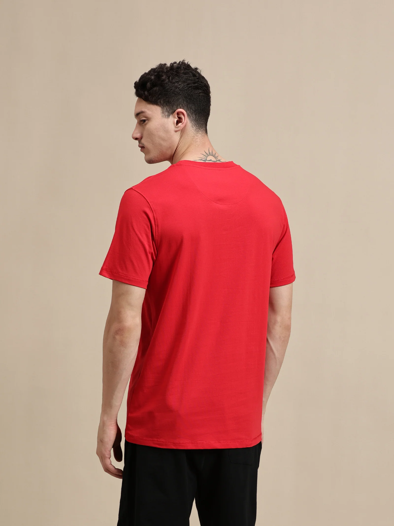 Men Red Half Sleeve T-Shirt - Image 3