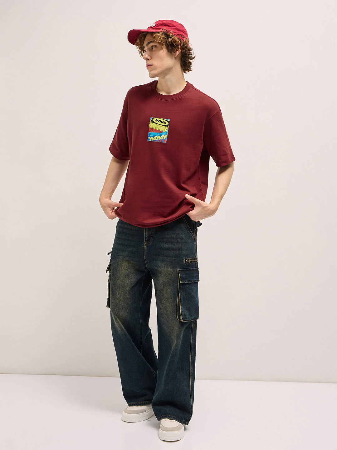 Men Red Oversize Graphic Printed Crew Neck T-shirt - Image 4