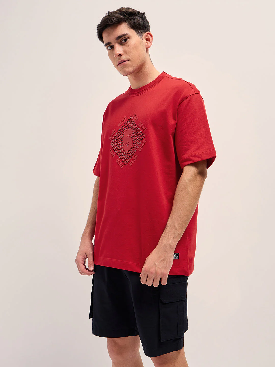 Men Red Oversize Graphic Printed Crew Neck T-shirt - Image 3