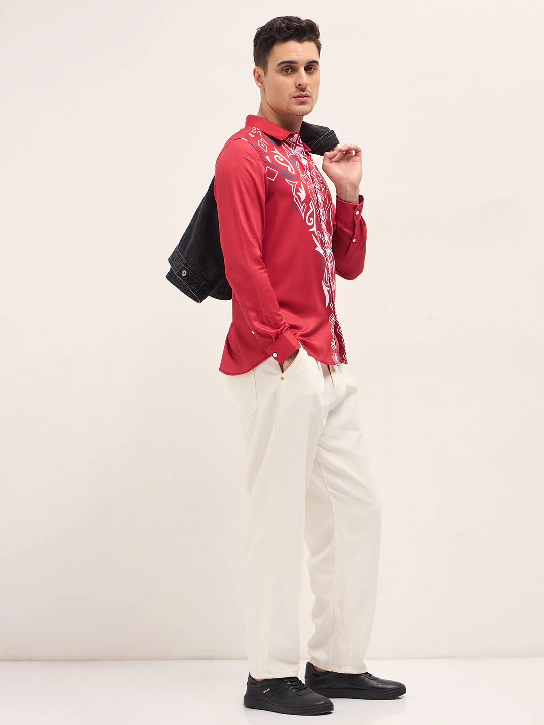 Men Red Tribal-inspired geometric Print Slim Fit Casual Shirt - Image 3
