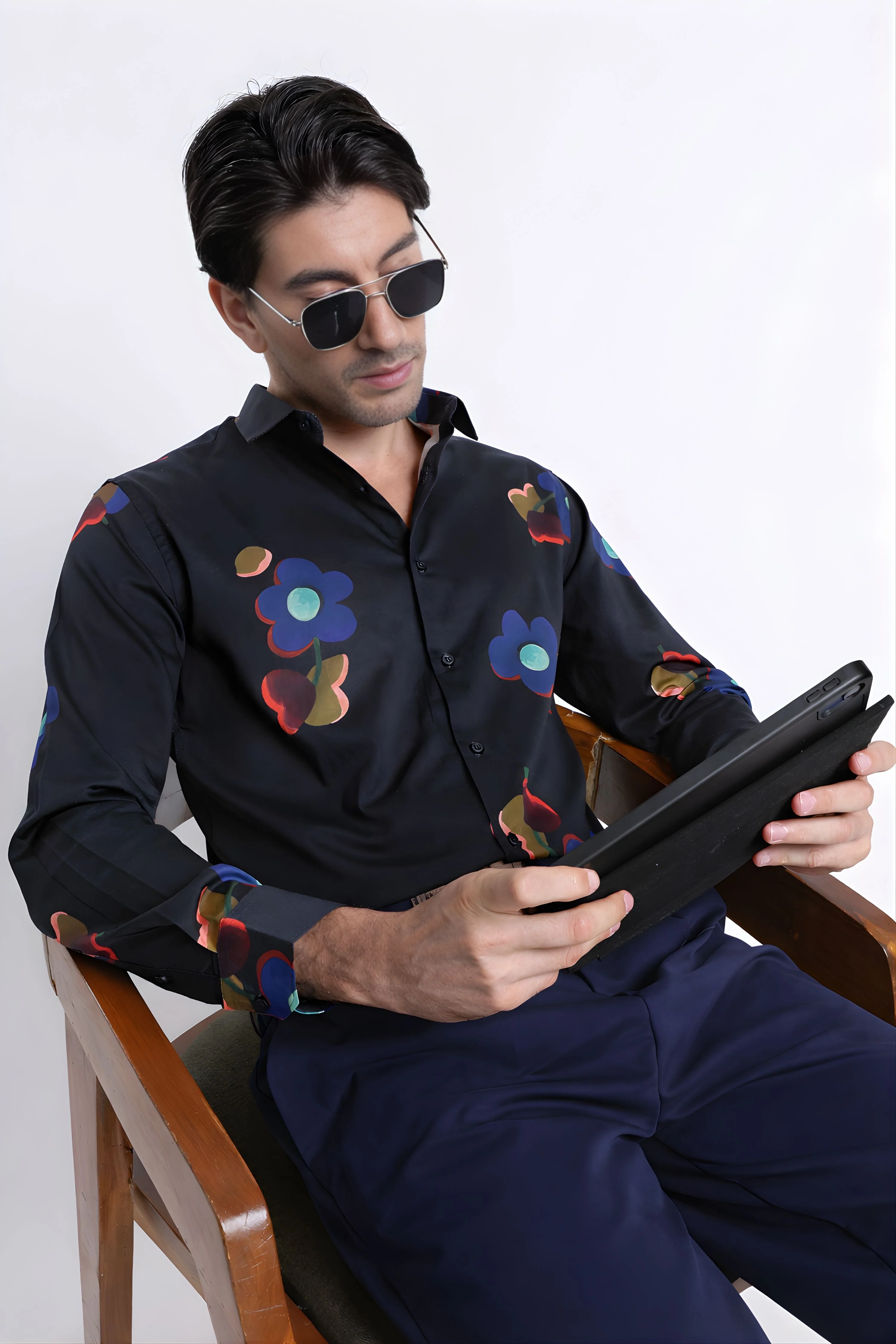 Men Refined Floral Digital Print Shirt - Image 10