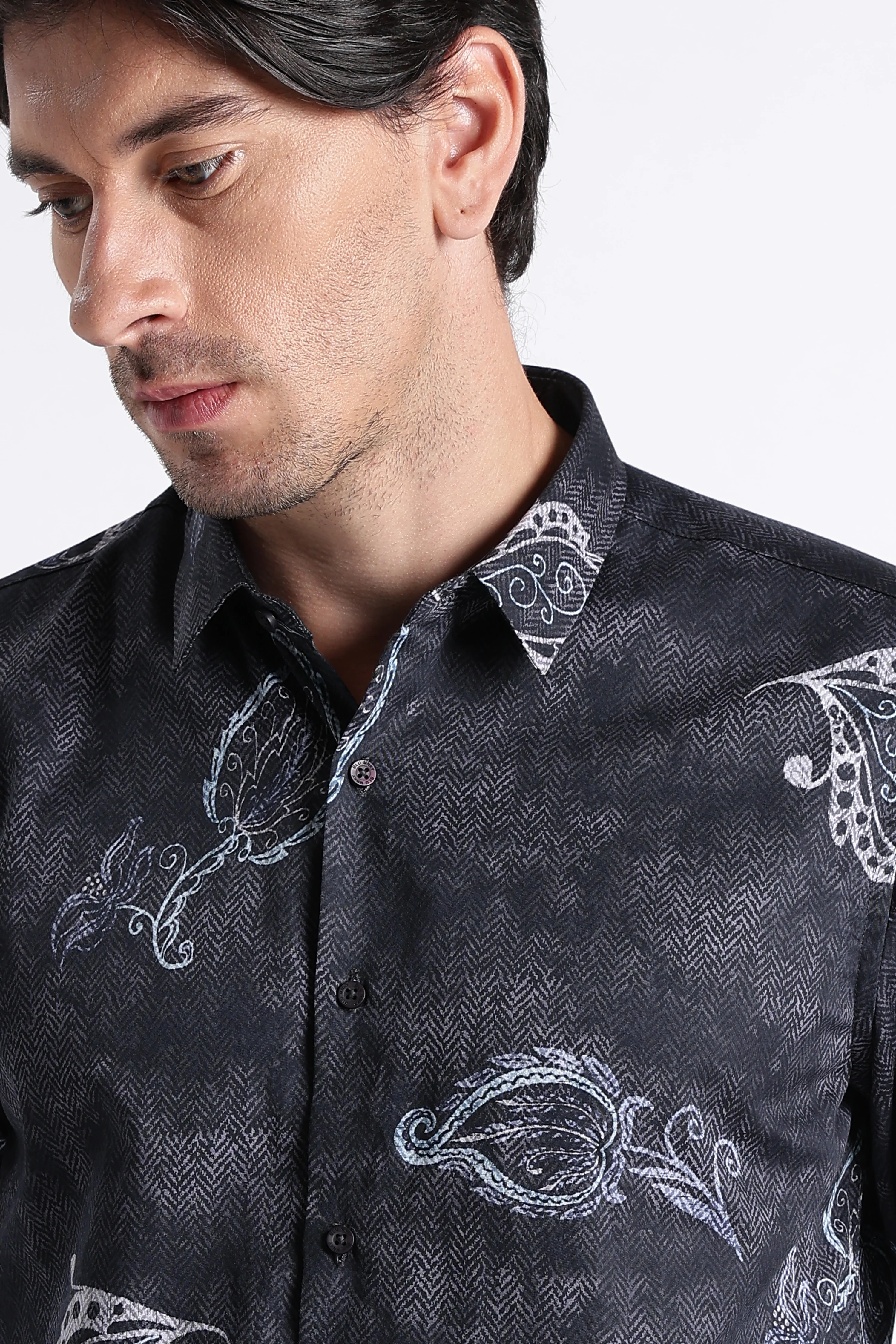 Men Refined Floral Digital Print Shirt - Image 2