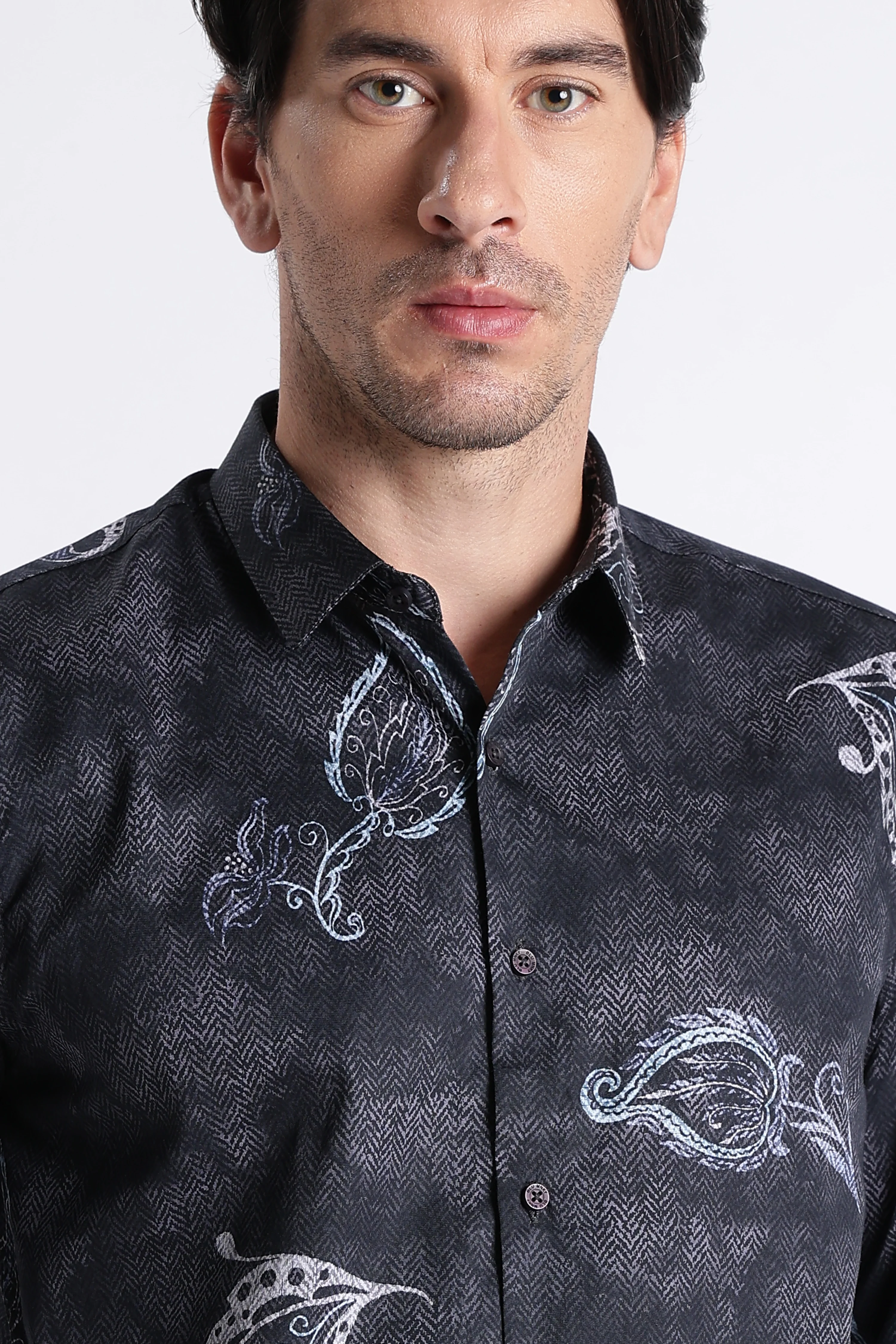 Men Refined Floral Digital Print Shirt - Image 3