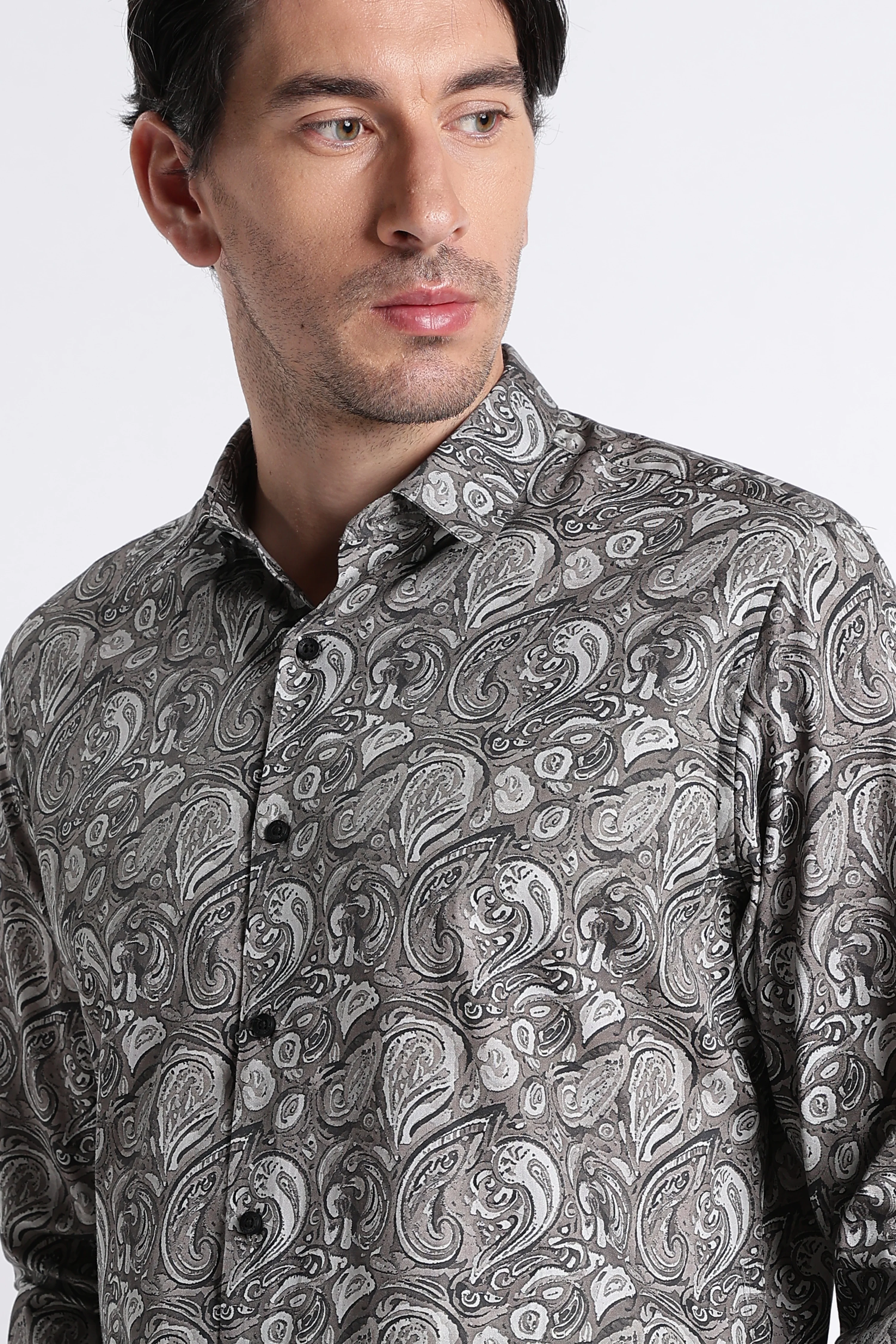 Men Refined Floral Digital Print Shirt - Image 5